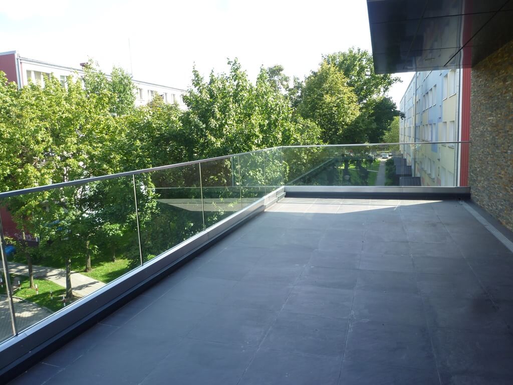 Co warto wiedzieć o balustradach nierdzewnych?